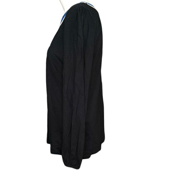 Duo Maternity size medium black split neck top - Picture 2 of 9